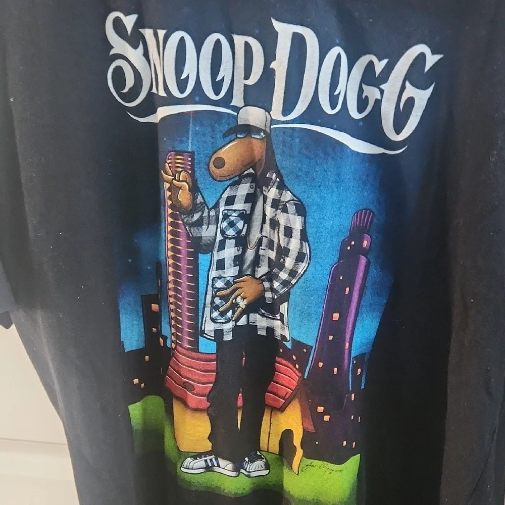 Black Snoop Dogg Graphic T-Shirt - Picture 2 of 3